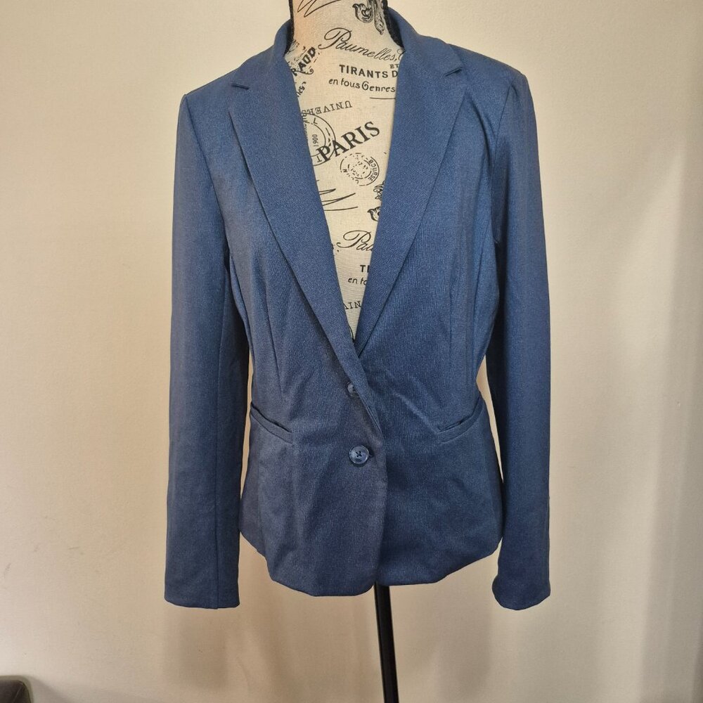 Blazer/Jacket - Picture 2 of 12